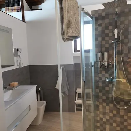 Apartment Fg Albayzin Apartamento Deluxe Con Terraza Vistas Y Parking Gratis