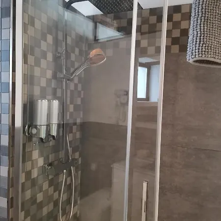 Apartment Fg Albayzin Apartamento Deluxe Con Terraza Vistas Y Parking Gratis Granada